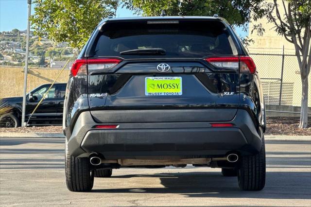 2021 toyota rav4 xle