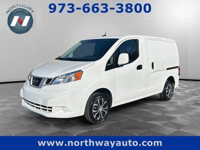2021 nissan nv200 sv