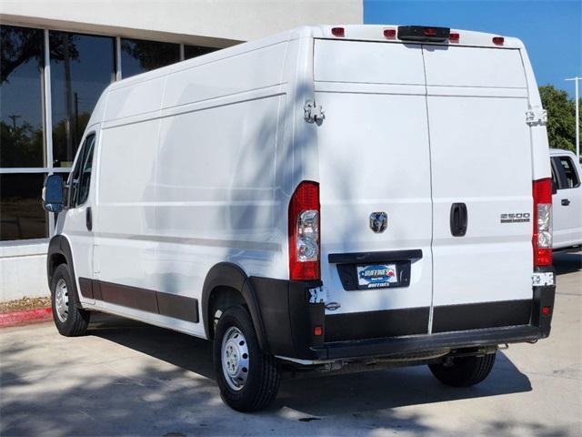 2023 ram promaster 2500 high roof