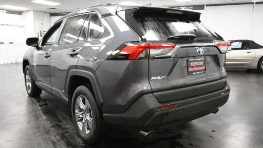 2024 Toyota RAV4