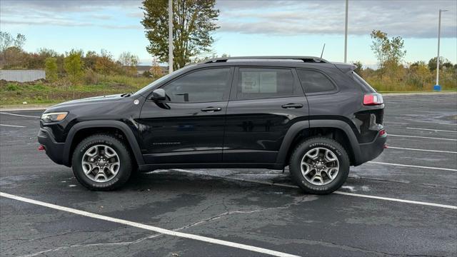 2020 jeep cherokee trailhawk