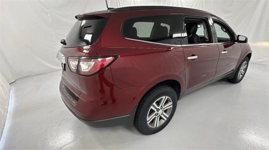 2017 chevrolet traverse lt