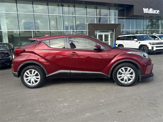 2019 toyota c-hr le