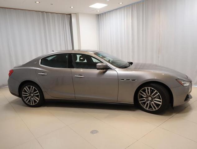 2015 maserati ghibli base