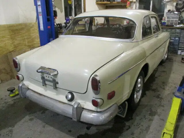 amazing original, ultra low mileage 1968 volvo 122s sedan, solid, drives great!
