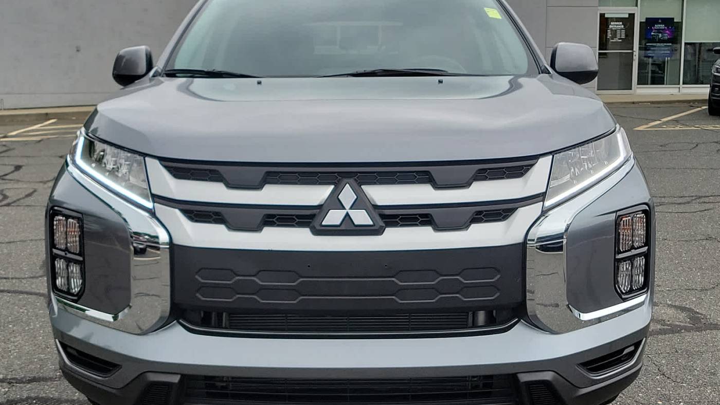 2024 mitsubishi outlander sport es
