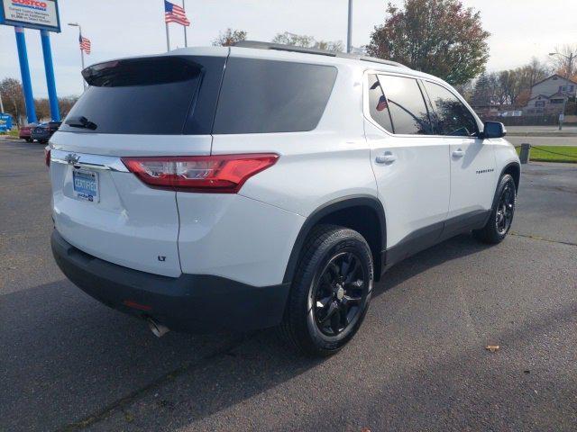 2021 chevrolet traverse lt cloth