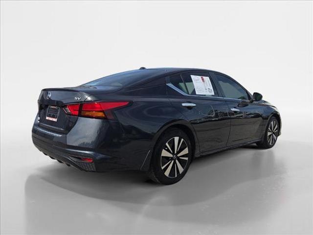 2022 nissan altima 2.5 sv