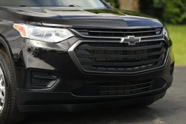 2021 chevrolet traverse ls