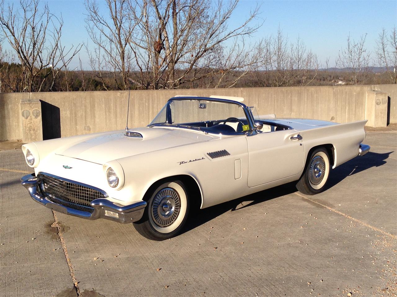 1957 ford thunderbird