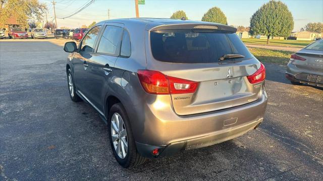 2013 mitsubishi outlander sport es
