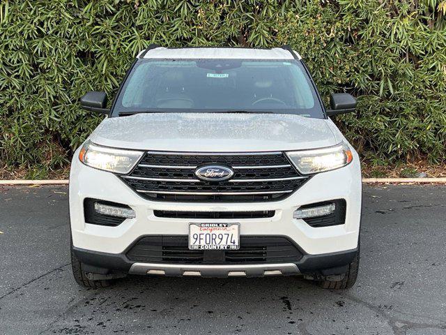 2023 ford explorer xlt