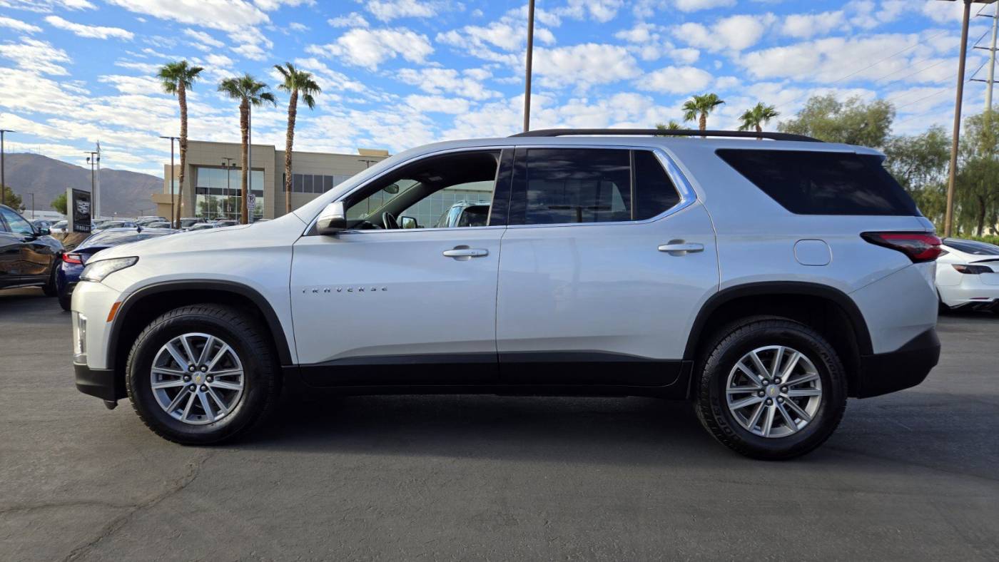 2022 chevrolet traverse lt leather