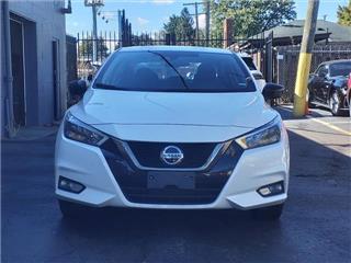 2022 Nissan Versa sr