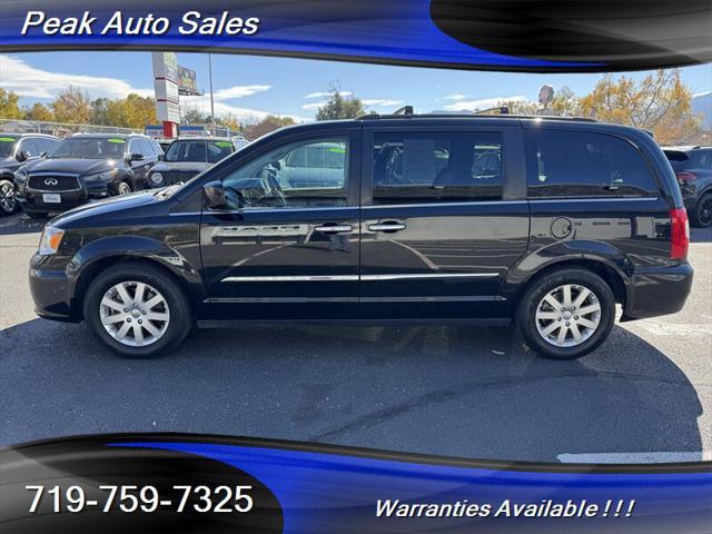 2016 chrysler town & country touring