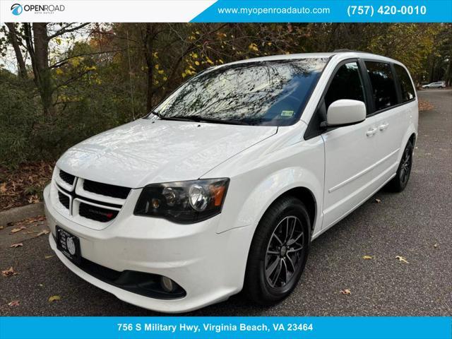 2017 dodge grand caravan gt