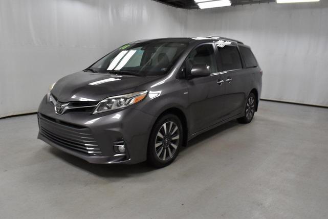 2018 toyota sienna xle