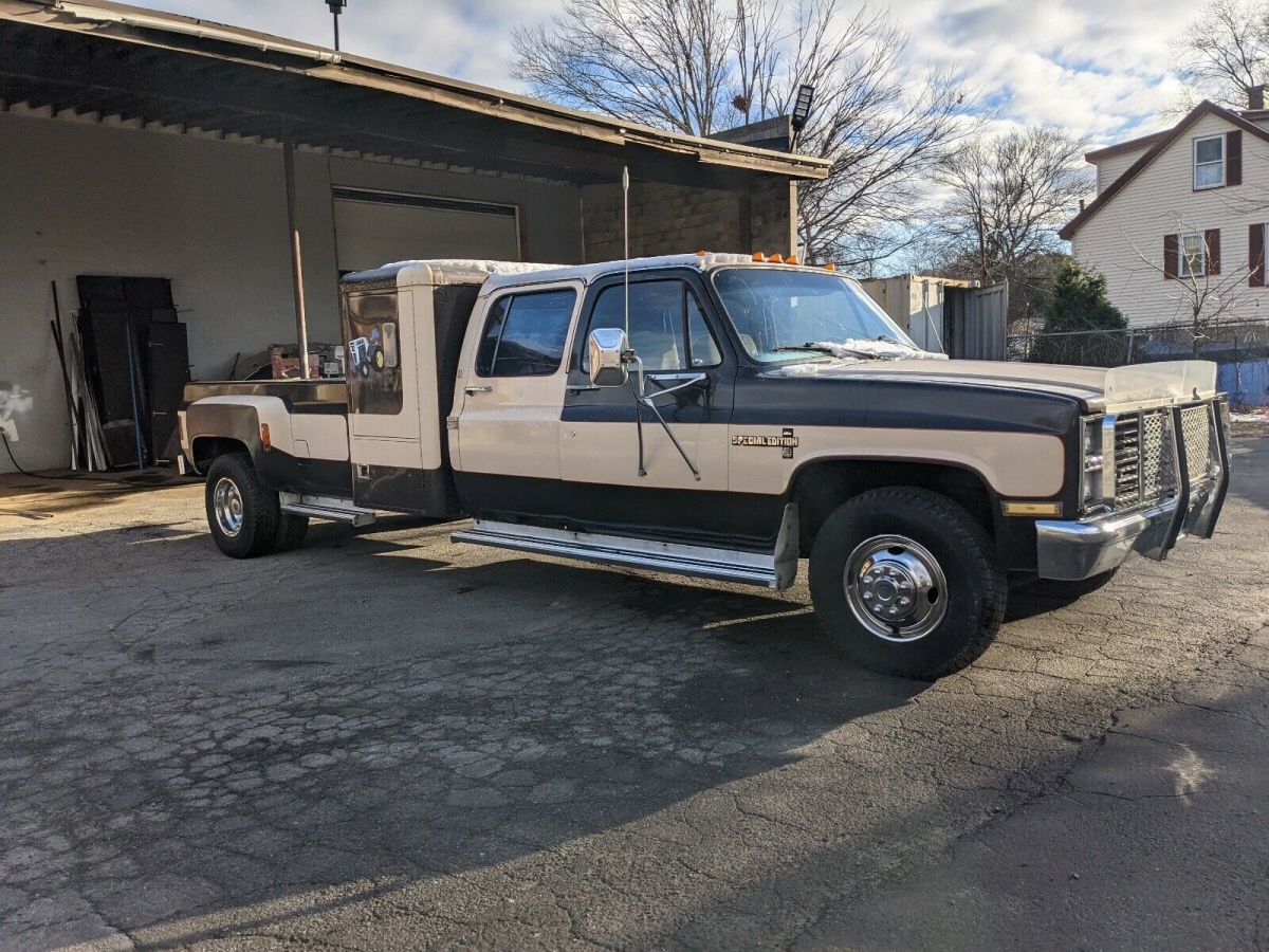 1984 chevrolet c30 pickup brown rwd automatic