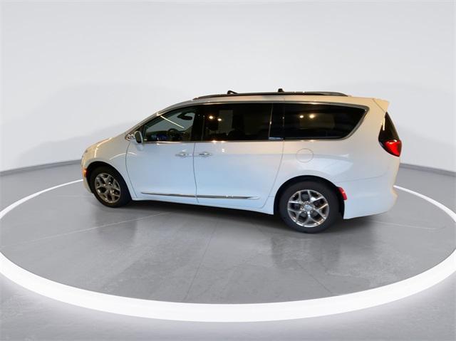2019 chrysler pacifica limited