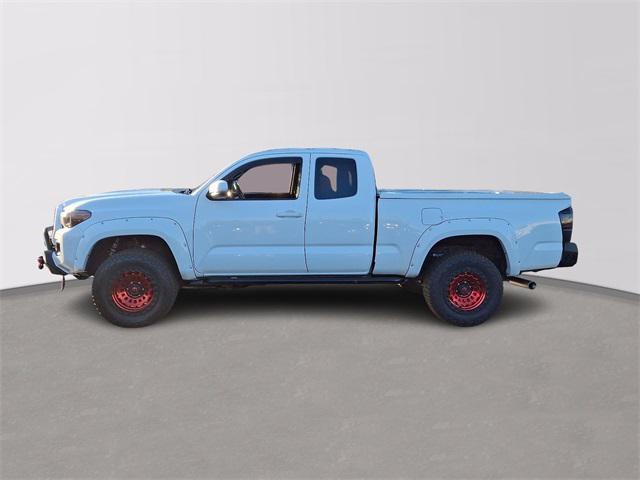 2016 toyota tacoma trd sport