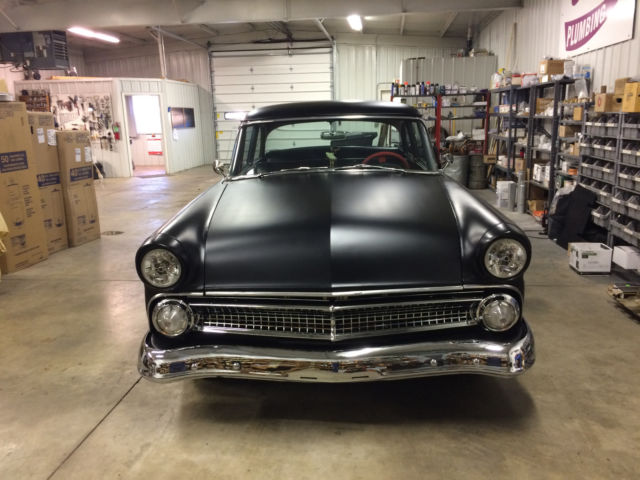 hot rod 1955 ford 2 dr. main line