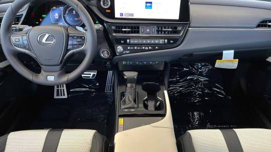 2024 Lexus ES