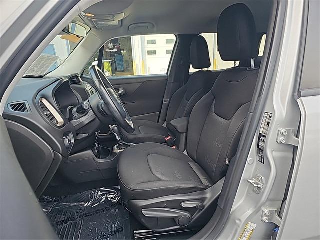 2016 jeep renegade latitude