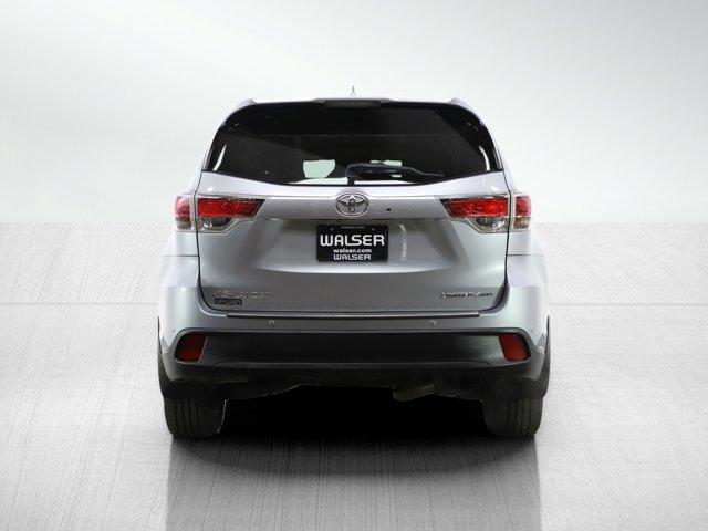 2015 toyota highlander limited