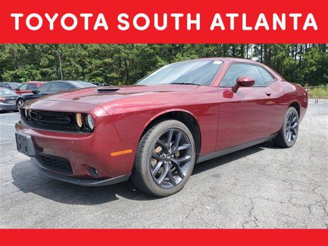 2022 dodge challenger sxt