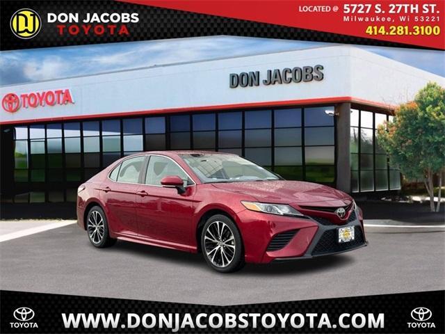 2018 toyota camry se