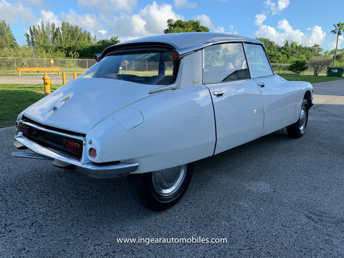 1973 citroen ds sedan serie fd similar to ax hy 2cv