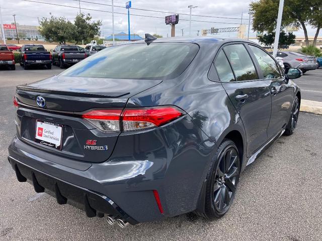 2024 toyota corolla hybrid se