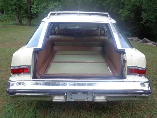 1975 buick estate station wagon loaded clam shell clamshell stationwagon
