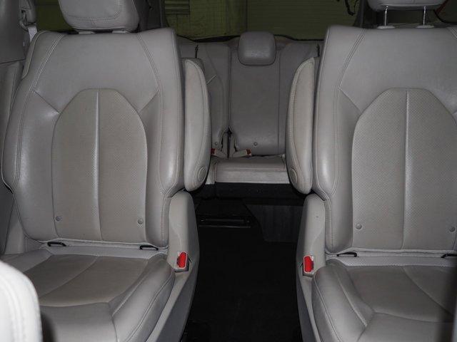 2021 chrysler pacifica hybrid touring l