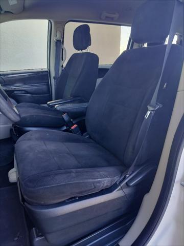 2011 dodge grand caravan express