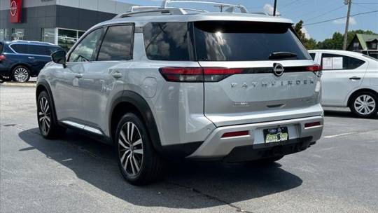 2023 nissan pathfinder platinum