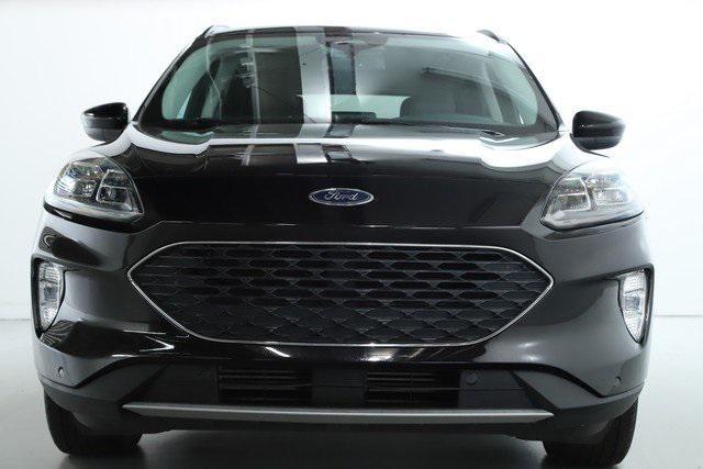 2021 ford escape titanium
