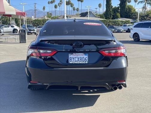 2022 toyota camry