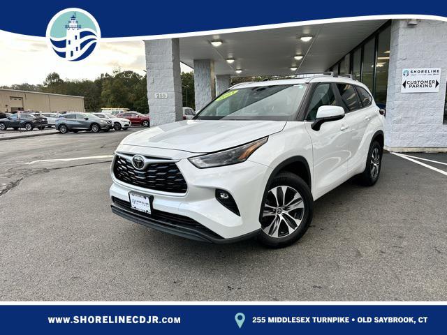 2023 toyota highlander xle