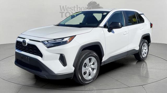 2023 toyota rav4 le