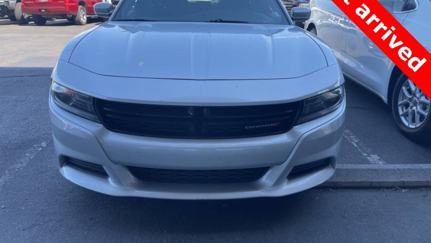2022 dodge charger sxt