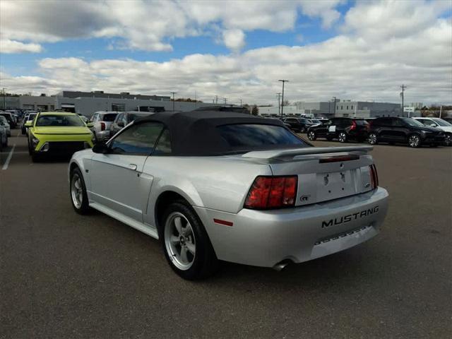 2002 ford mustang gt