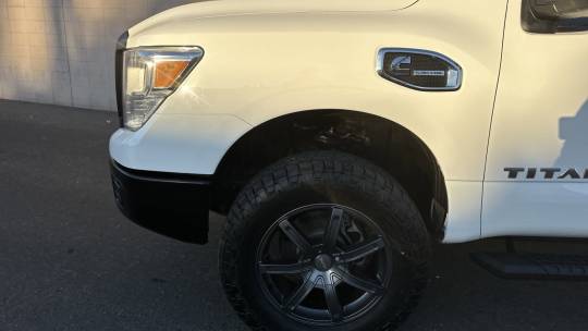 2018 Nissan Titan