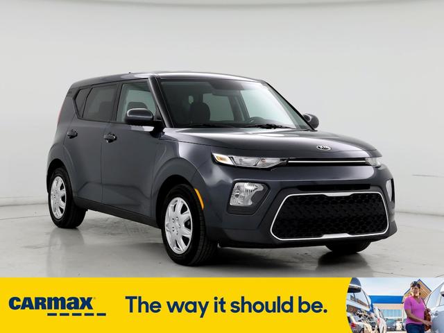 2020 kia soul lx
