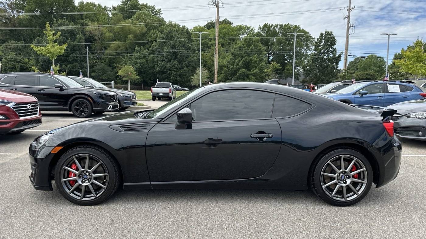 2017 subaru brz limited