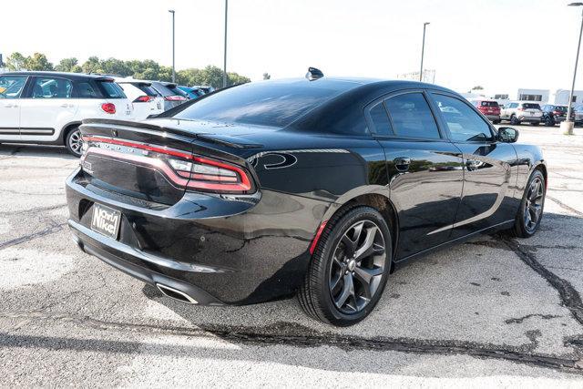 2019 dodge charger sxt