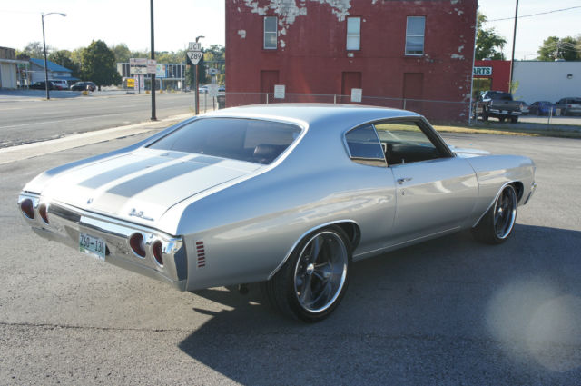 1972 chevrolet chevelle base hardtop 2-door 7.4l
