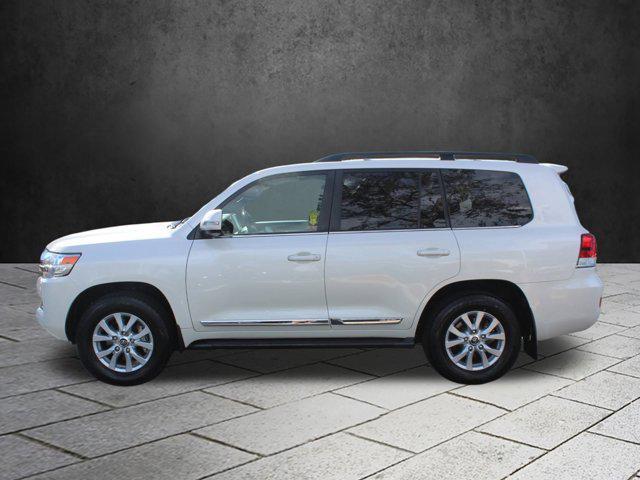 2020 toyota land cruiser base