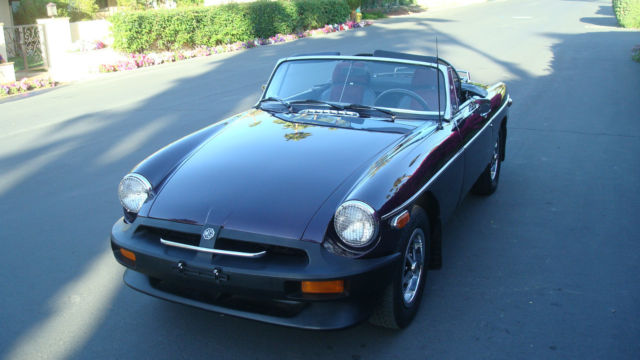 1978 mgb completely restored & sorted. flawless body & paint.electrical reworked