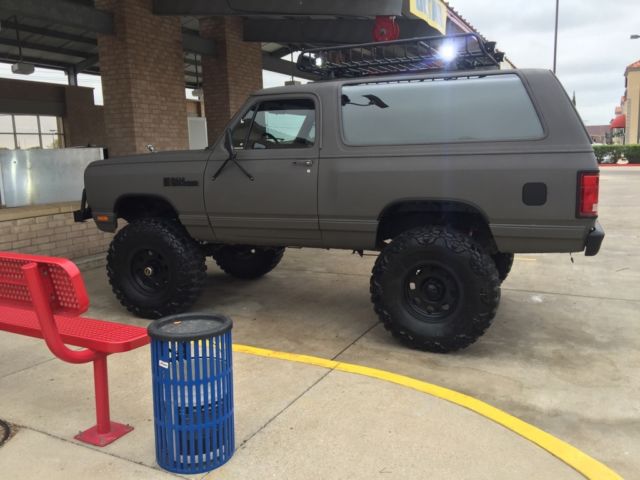 1985 dodge ram charger